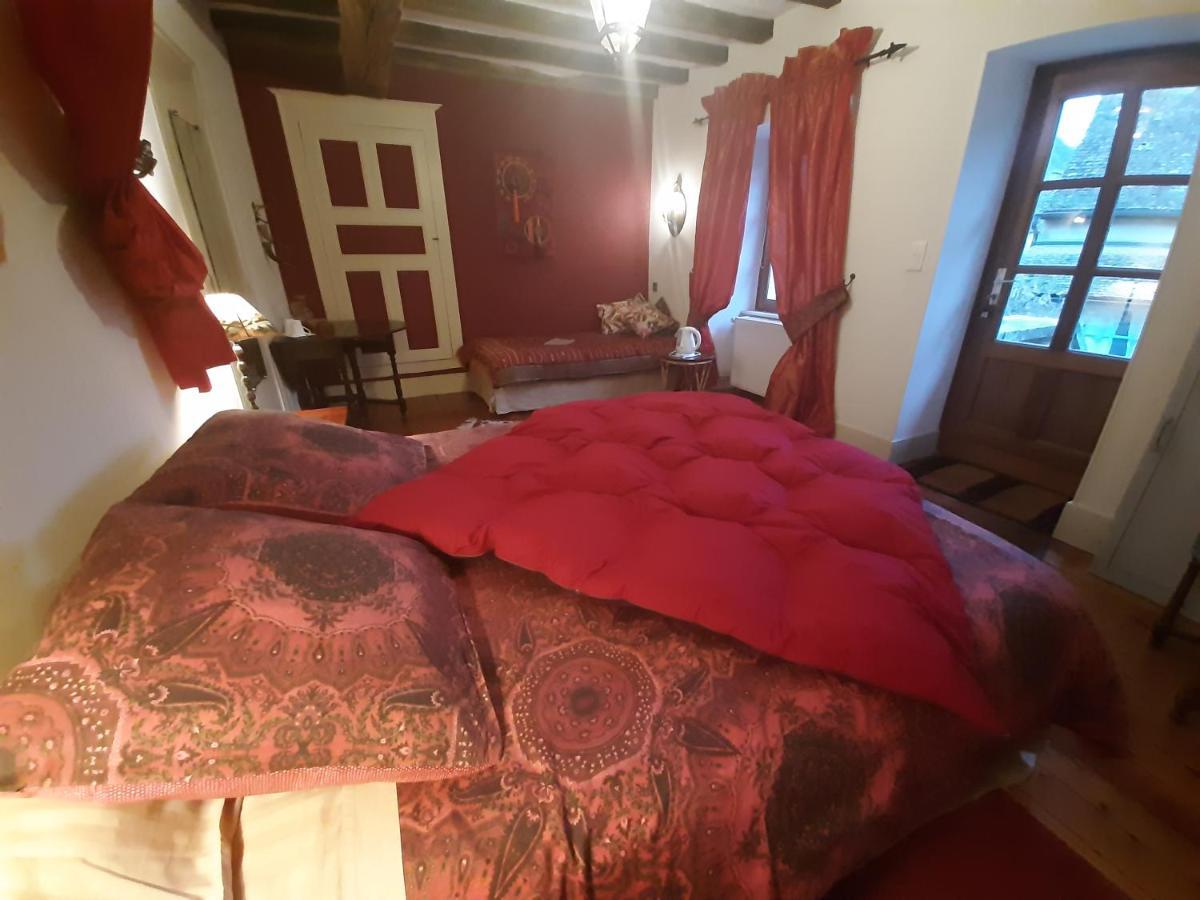 Corcelles-les-Arts La Cuverie Du Chateau מראה חיצוני תמונה