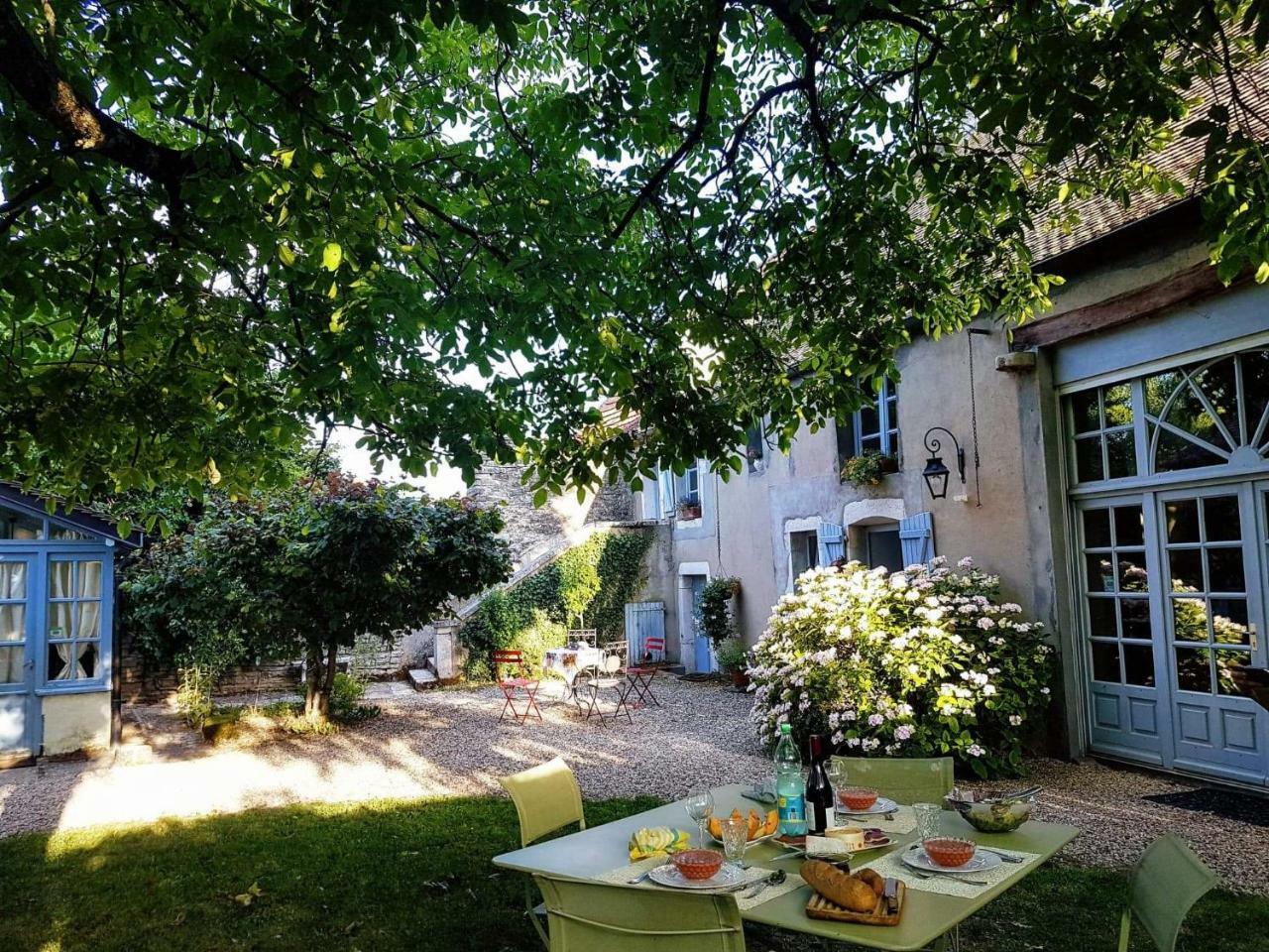 Corcelles-les-Arts La Cuverie Du Chateau מראה חיצוני תמונה