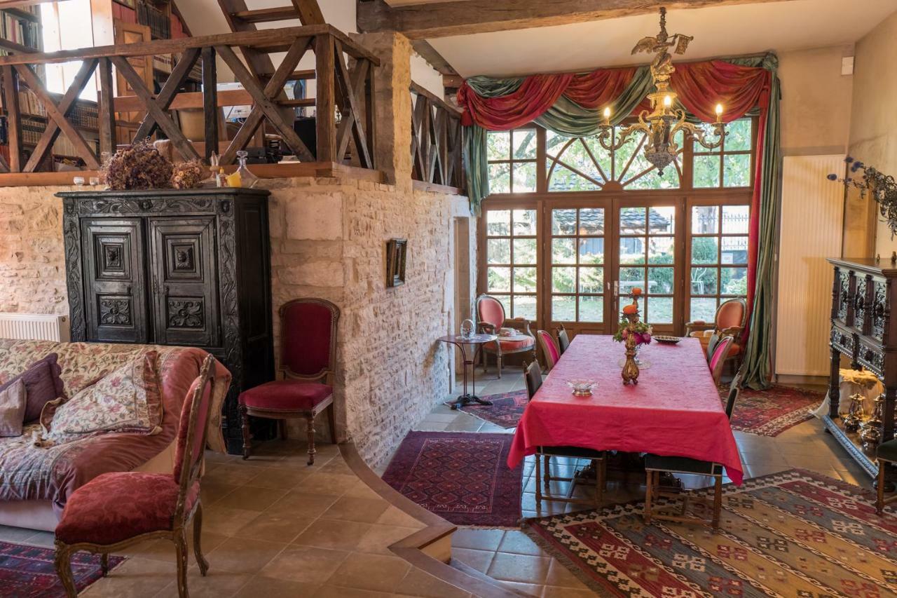Corcelles-les-Arts La Cuverie Du Chateau מראה חיצוני תמונה